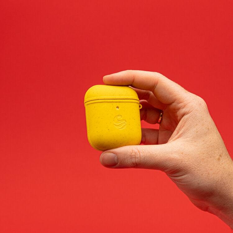 AirPods (1st & 2nd Gen)